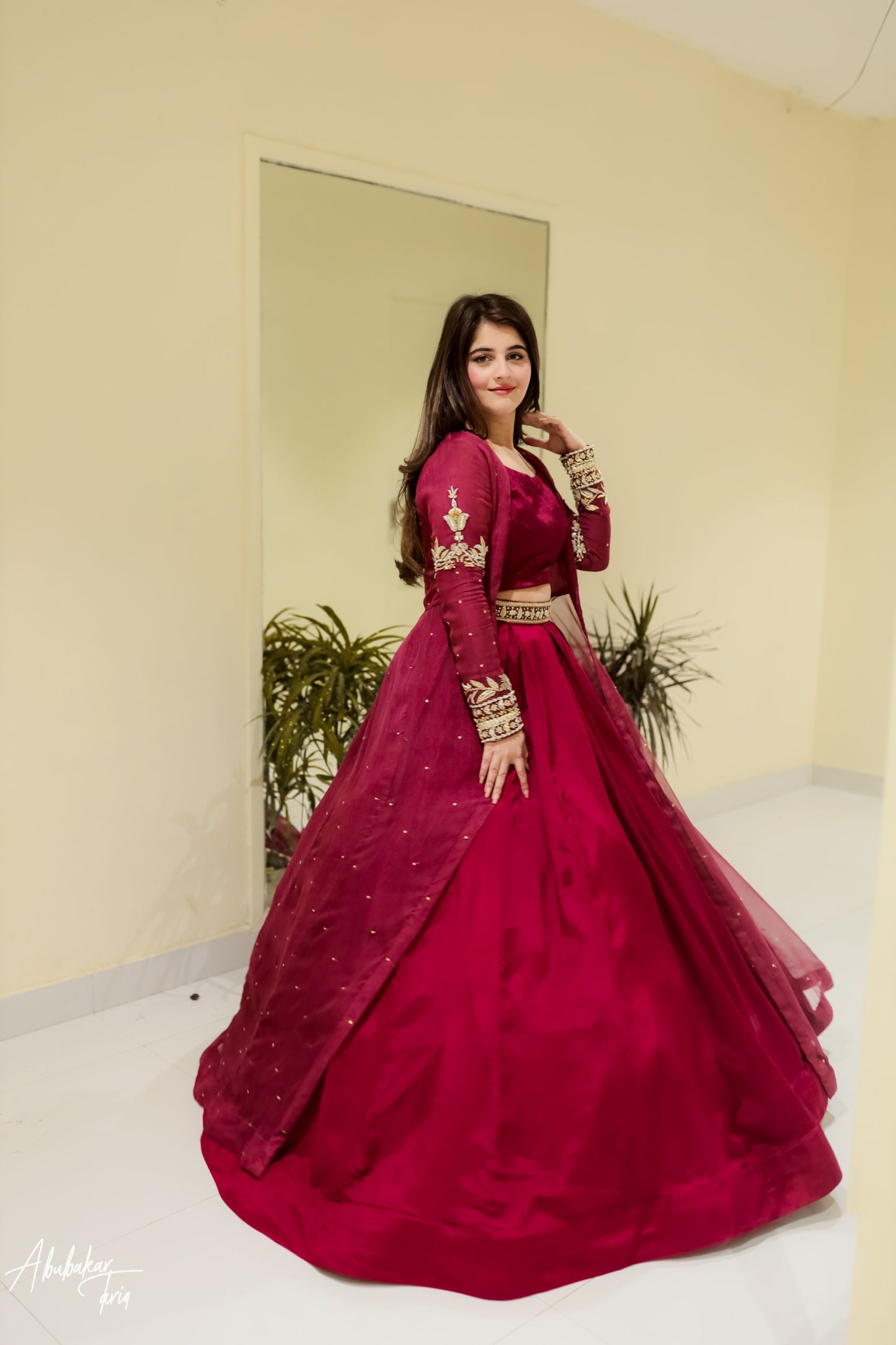 LEHENGA CHOLI WITH HAND EMBELLISHED COAT 4 PC SET