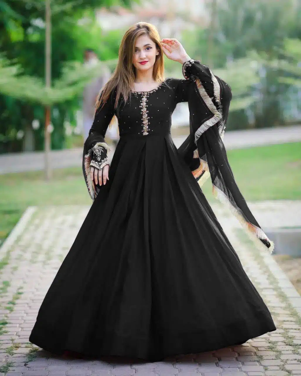 EMBELLISHED LONG FLARED ANARKALI SET WITH DUPATTA AND PAJAMA